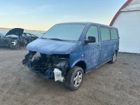 VW Transportér 2,5TDI 96KW AXD r.2005 prodám díly VW Transportér 2,5TDI 96KW AXD r.2005 prodám díly